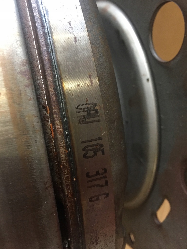 фото №6, Audi a5 8t 2.0 tfsi колесо двухмассовый 0aw105317g