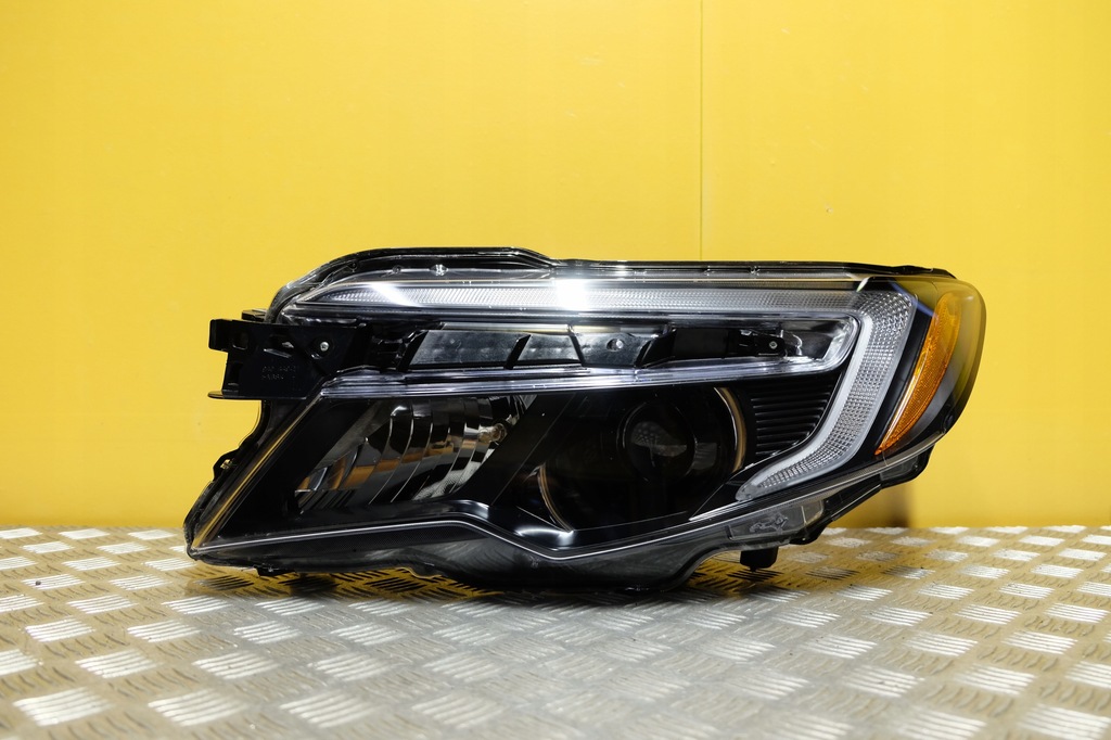 фото №1, Honda pilot ridgeline 2015- фара лампа обычная линзованная 2 pin l usa