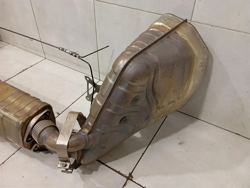 Porsche 911 991 gt3rs mk1 гасник випускний 99111102790 гасник випускний- Недорого