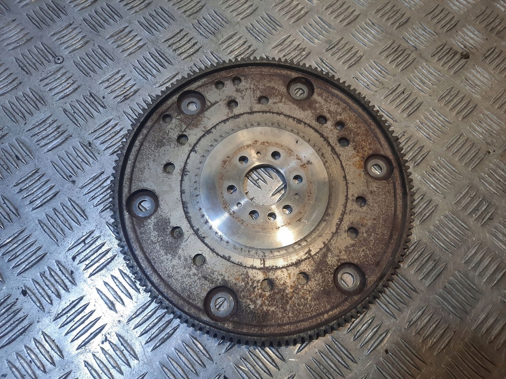 фото №1, Mini one - cooper coupe r56 перед колесо маховик