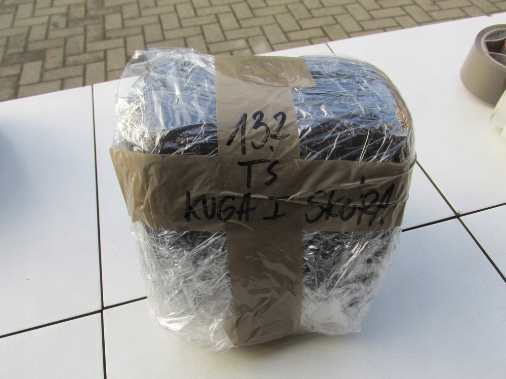 фото №4, Подголовник задняя средний kuga mk1 2008 - 2012