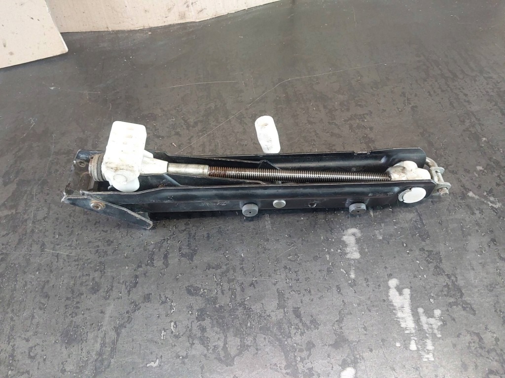 фото №9, Домкрат автомобільний bmw 5 e39 1092710