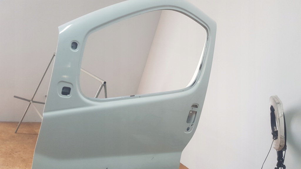 фото №2, Renault trafic ii 2 двері передні перед ліва