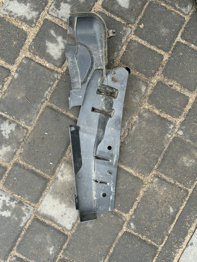 фото №2, Ford c-max напрямна бампера лівий перед 3m51-r02477