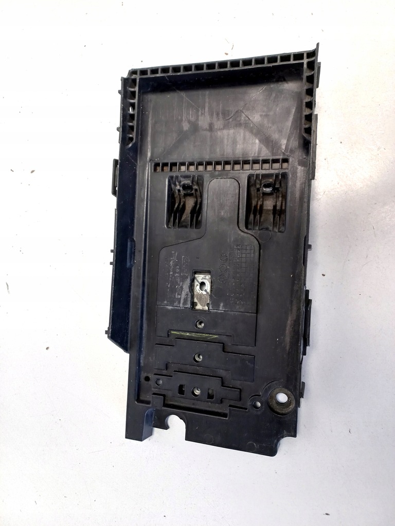 фото №1, Основание аккумулятор ford mk5 fusion