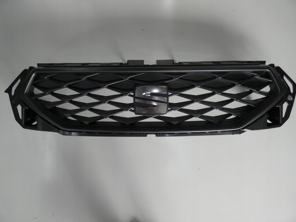 фото №1, Решётка радиатора, решётка радиатора seat ateca lift fr