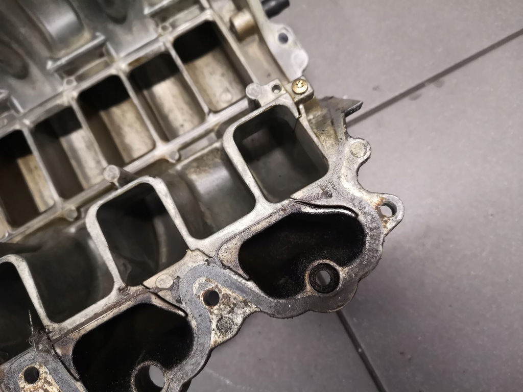 фото №14, Крышка góra коллектор pod gaz audi a8 d2 4.2 fl