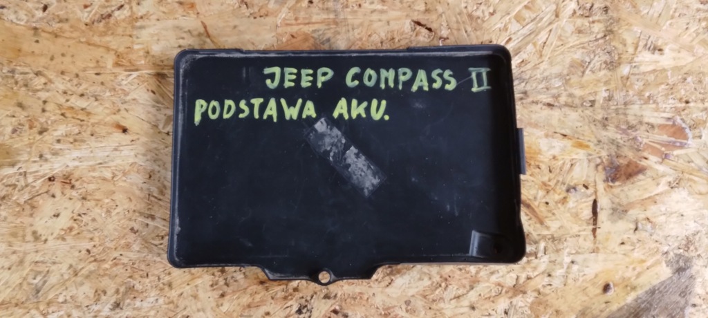 фото №1, Основание аккумулятора jeep compass ii 68370875aa