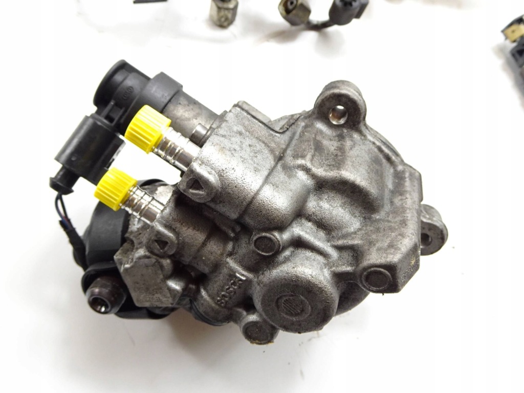 Форсунки насос набор комплект . vw golf vii octavia iii 1.6 tdi 105 km clh с Разборки