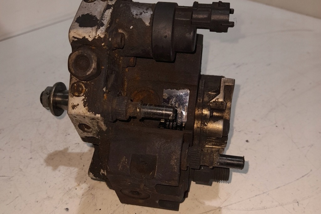 фото №1, Насос топлива renault master ii фургон fd h8200041766 2.5l дизель 85kw