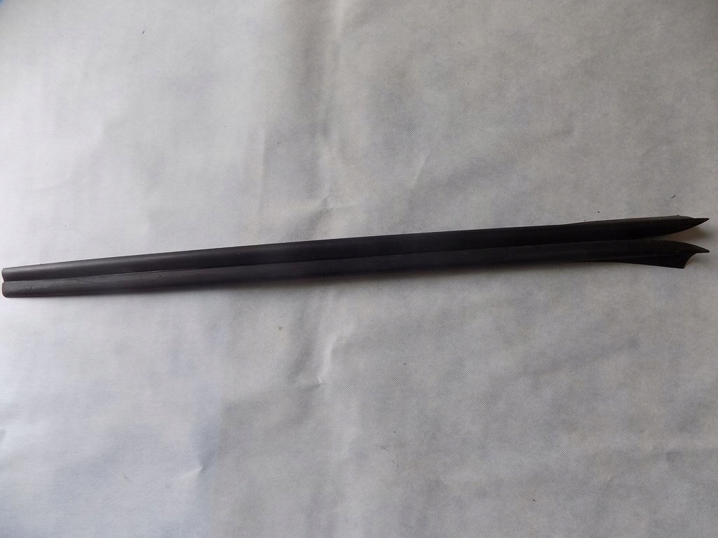 фото №1, Dw golf 7 молдинг стекло 5g0854327 5g0854328