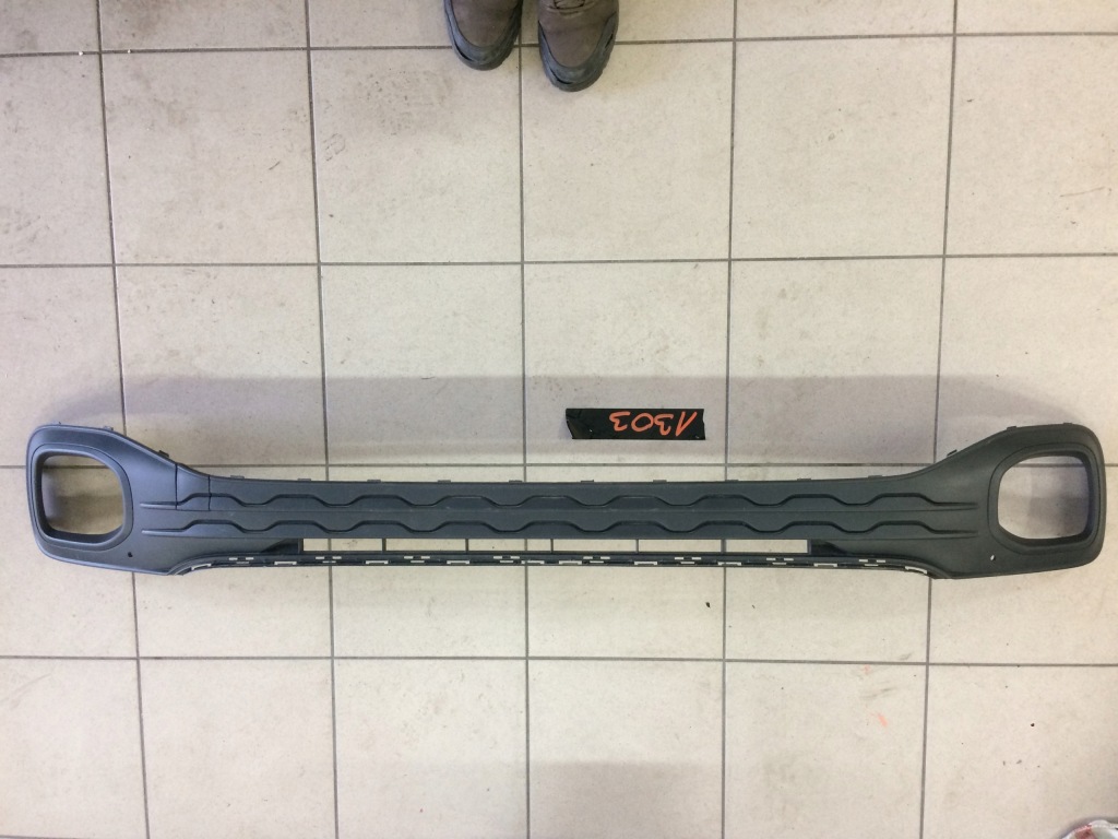 фото №1, Vw t-cross 2019 - решётка бампера 2gm853677