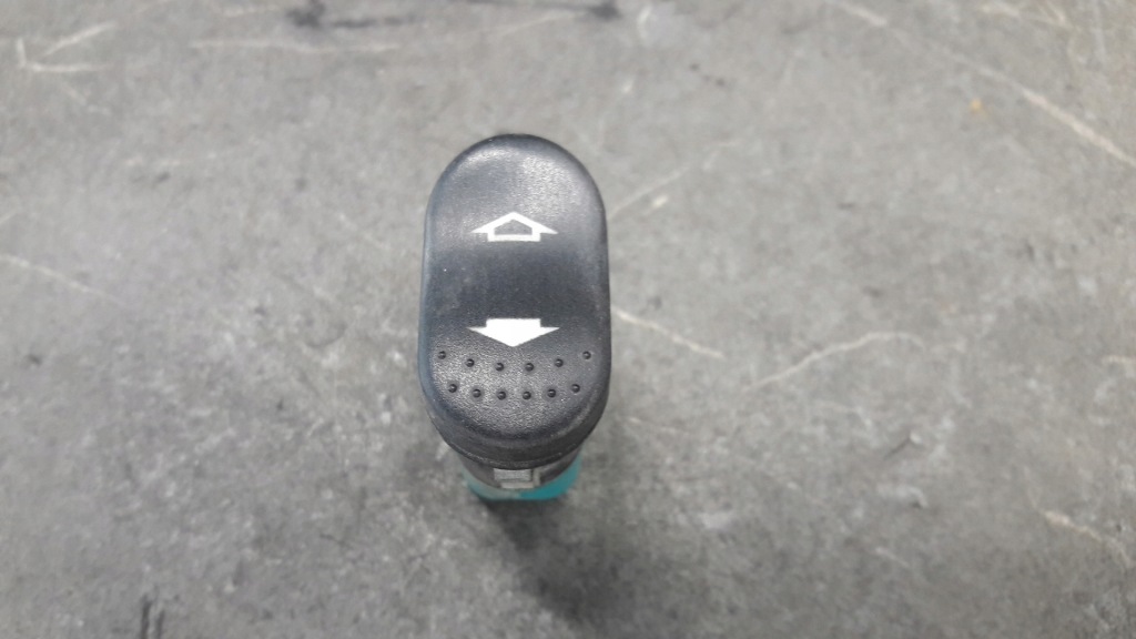 фото №2, 5c1t14529aa ford transit переключатель окон