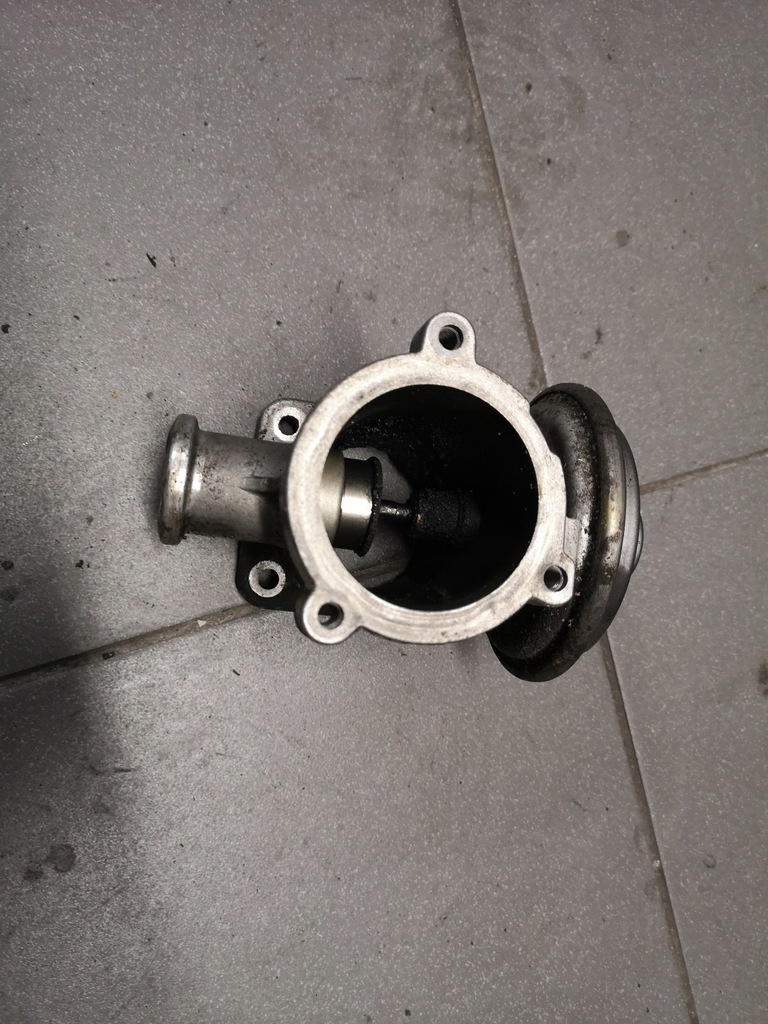 фото №1, Клапан egr bmw 3 e91 3.0d 7791480