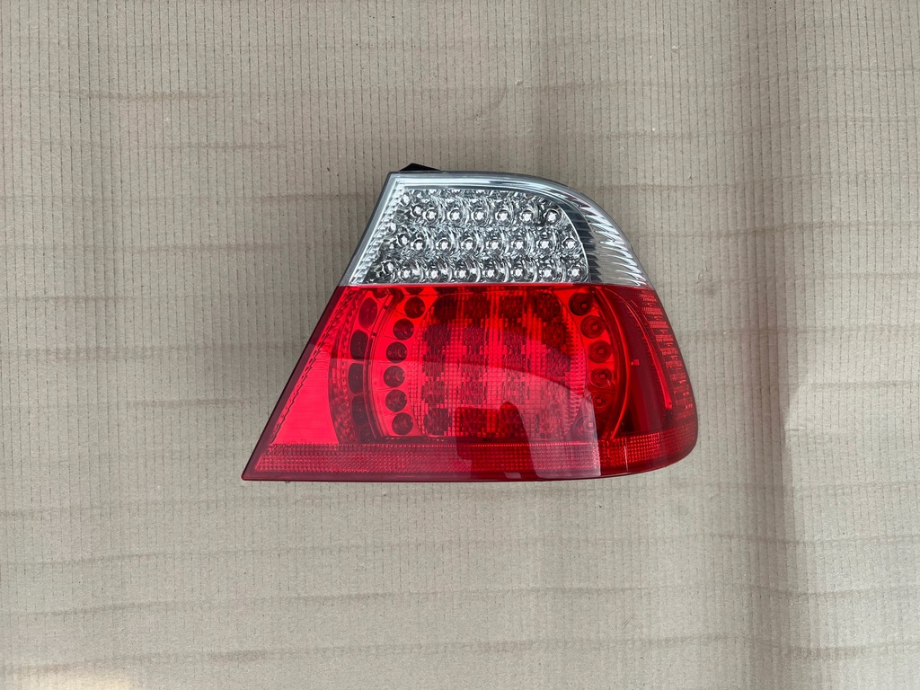 фото №1, Bmw 3 e46 lift coupe лампа правая задняя задняя led