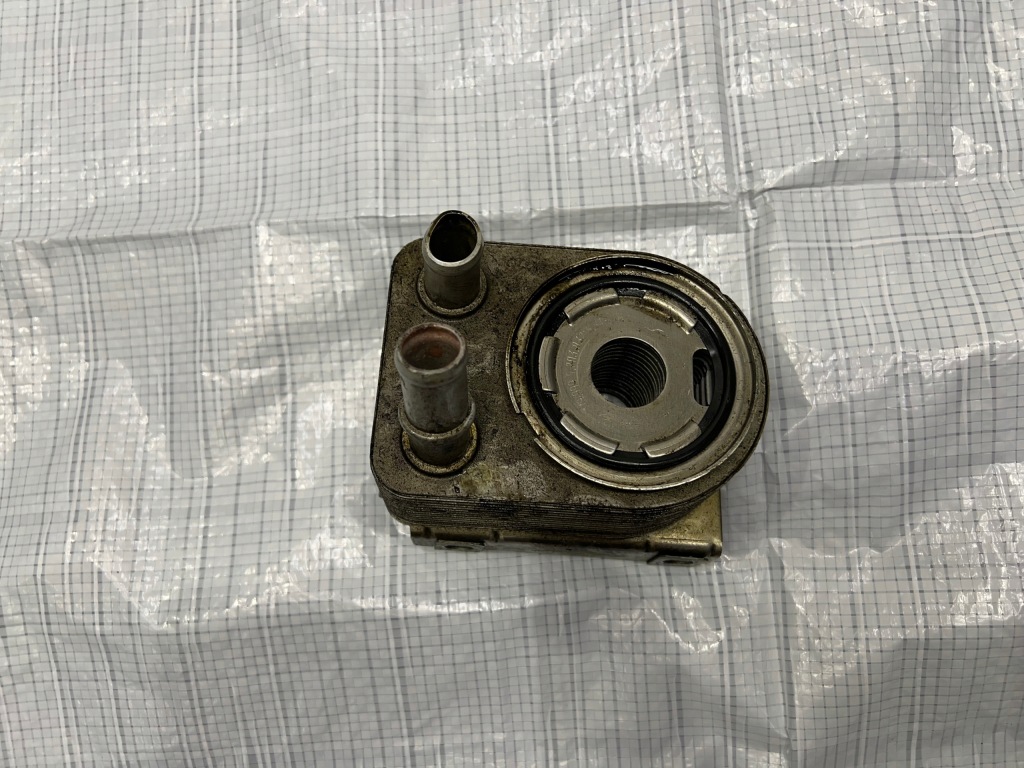 фото №1, Jeep cherokee kl радиатор основание фильтра масла 05047370ac