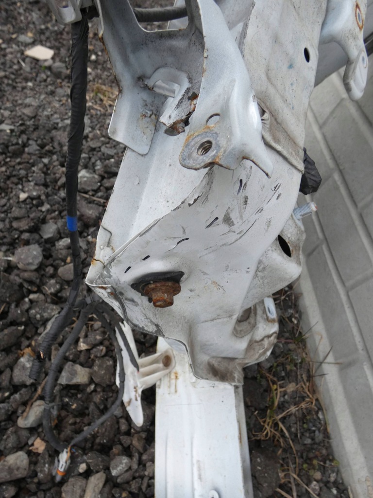 Kia sportage iv лонжерон четверть правый перед правая Доставка