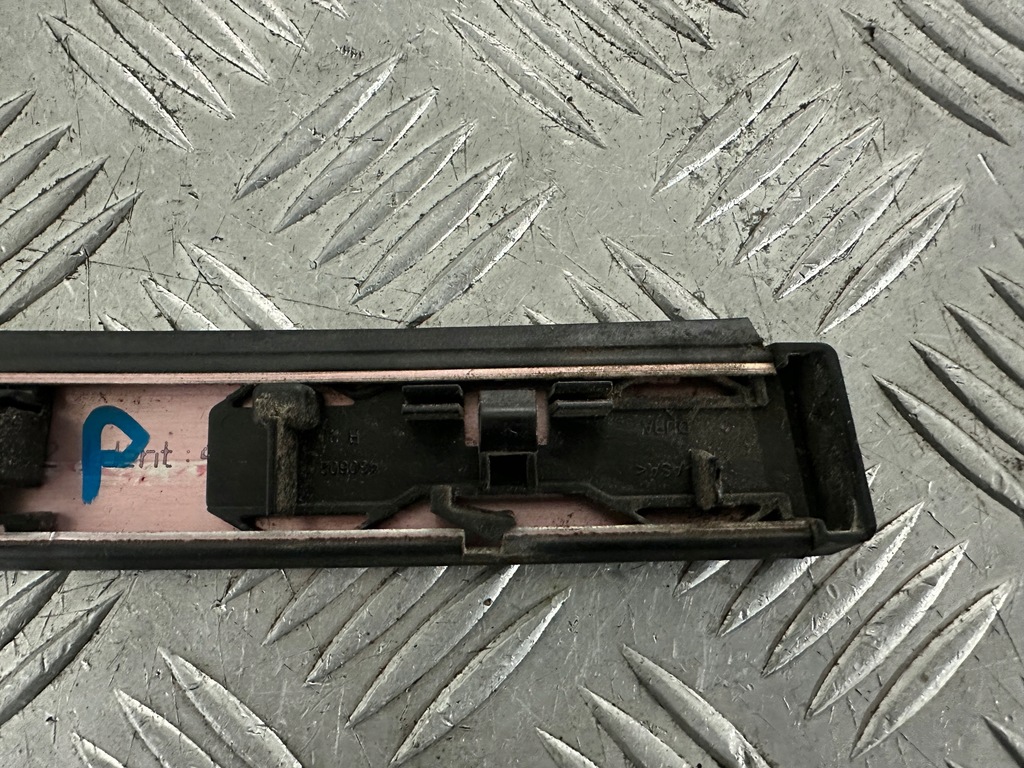 фото №6, Peugeot 308 t7 молдинг дахова права 96814242xt