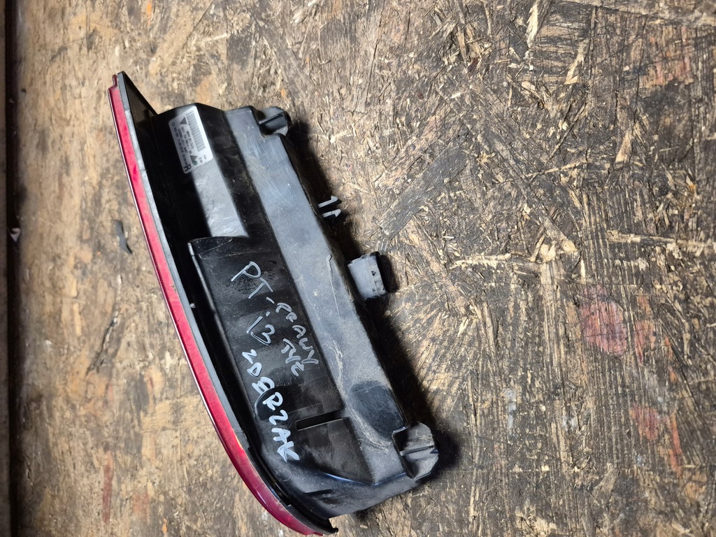 фото №8, Bmw i01 i3 лампа задняя w бампер правая lub левая 7304044 7304043