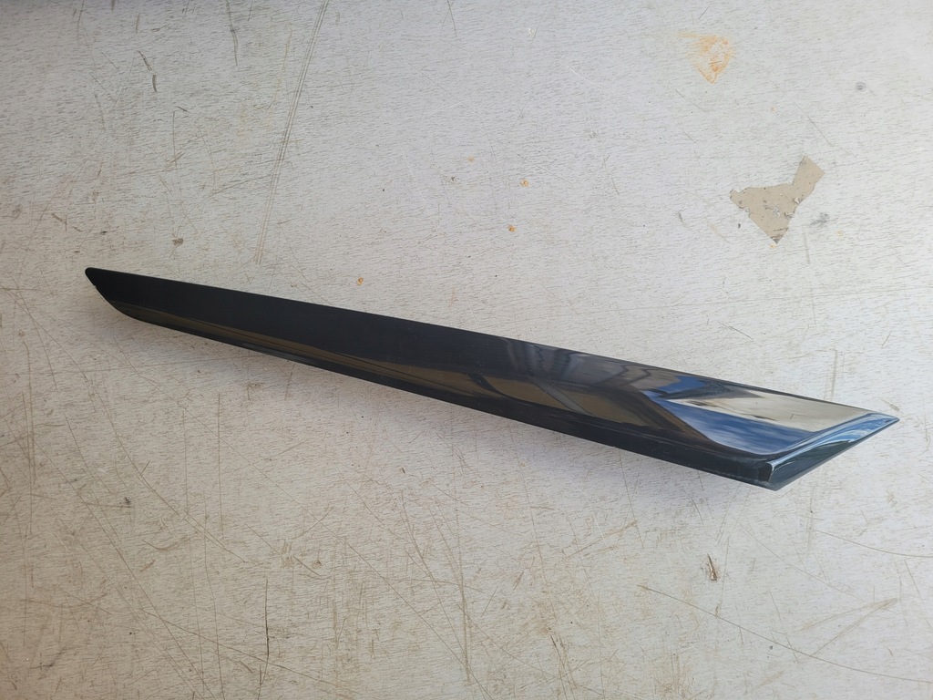 фото №1, Maserati levante 17+ dekor молдинг обшивка двері внутрішня ліва 670040547