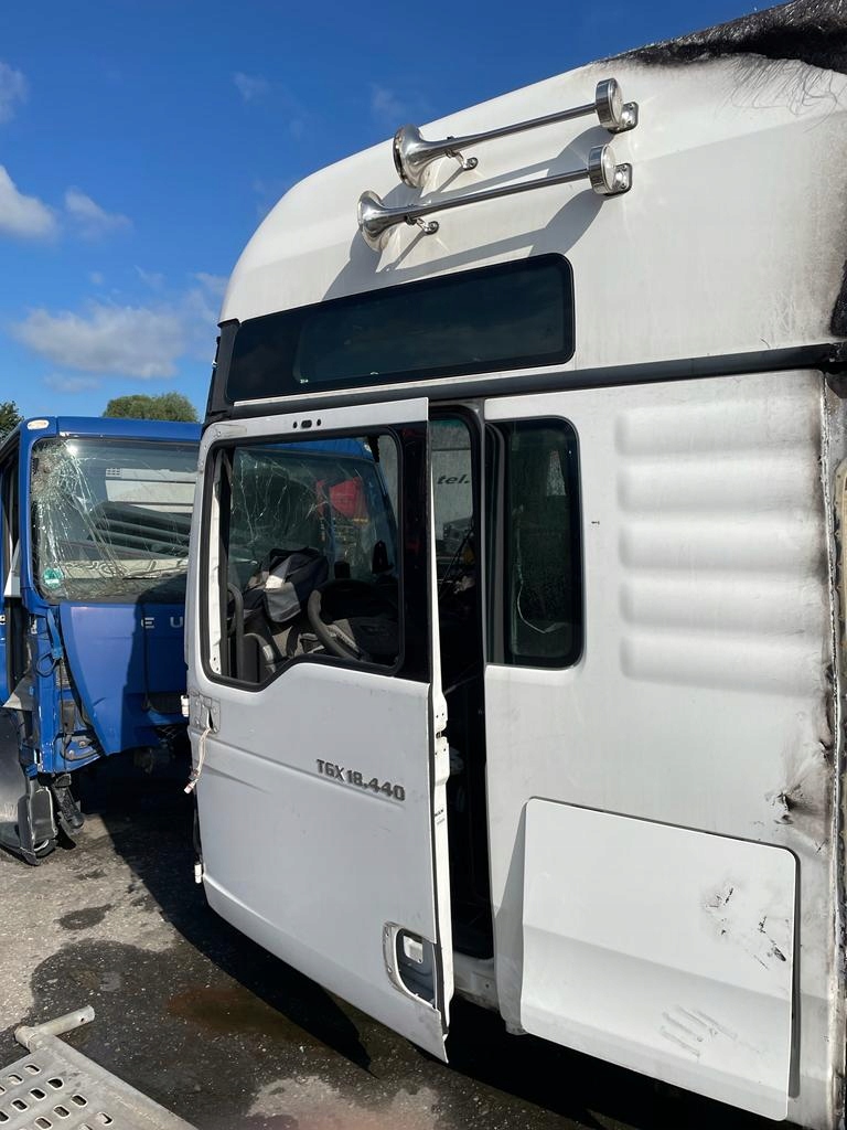 фото №1, Чверть кабіни man tgx