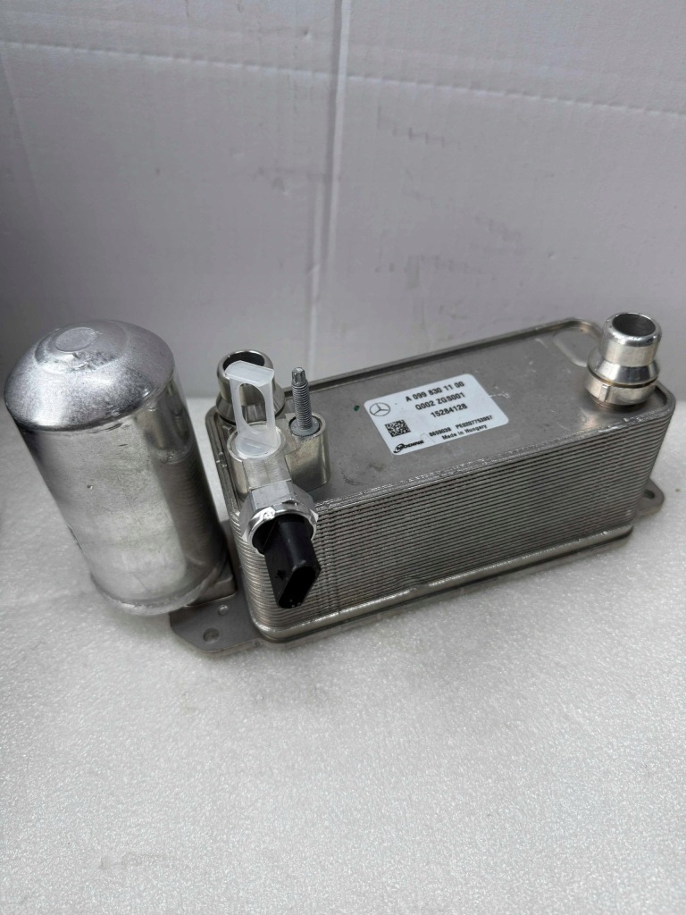 фото №1, Радиатор конденсатор кондиционера осушитель merceedes-benz a0998301100 новый