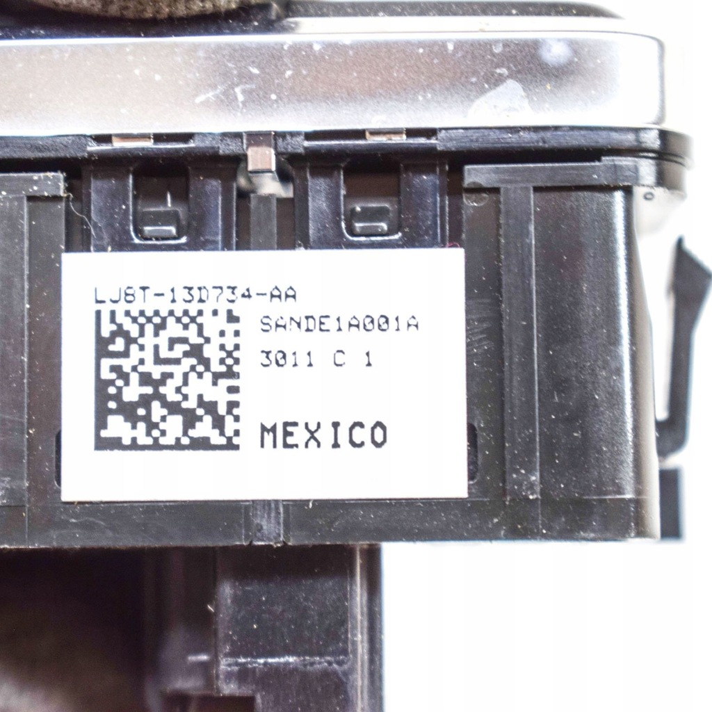 фото №6, Ford mustang mach-e 2022 кнопка света аварийных