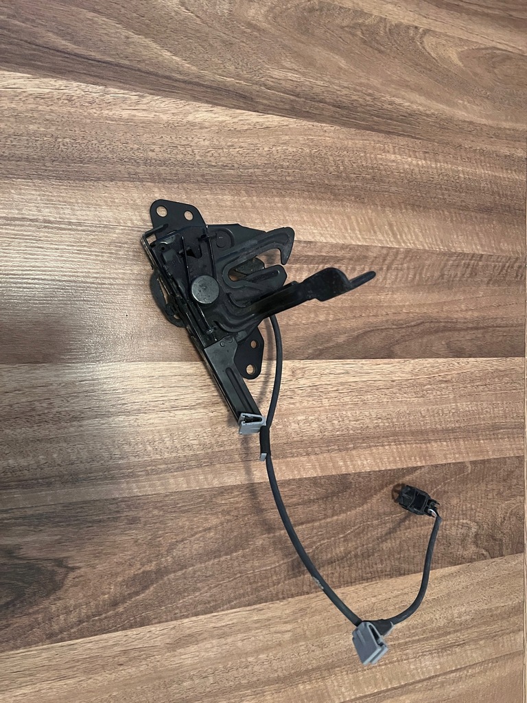 фото №1, Kia ceed 2017- замок капот