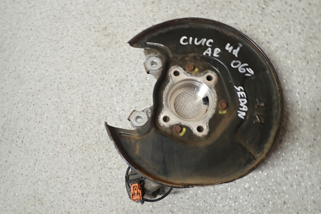 фото №5, Honda civic viii 06 4d поворотний кулак задня права sedan