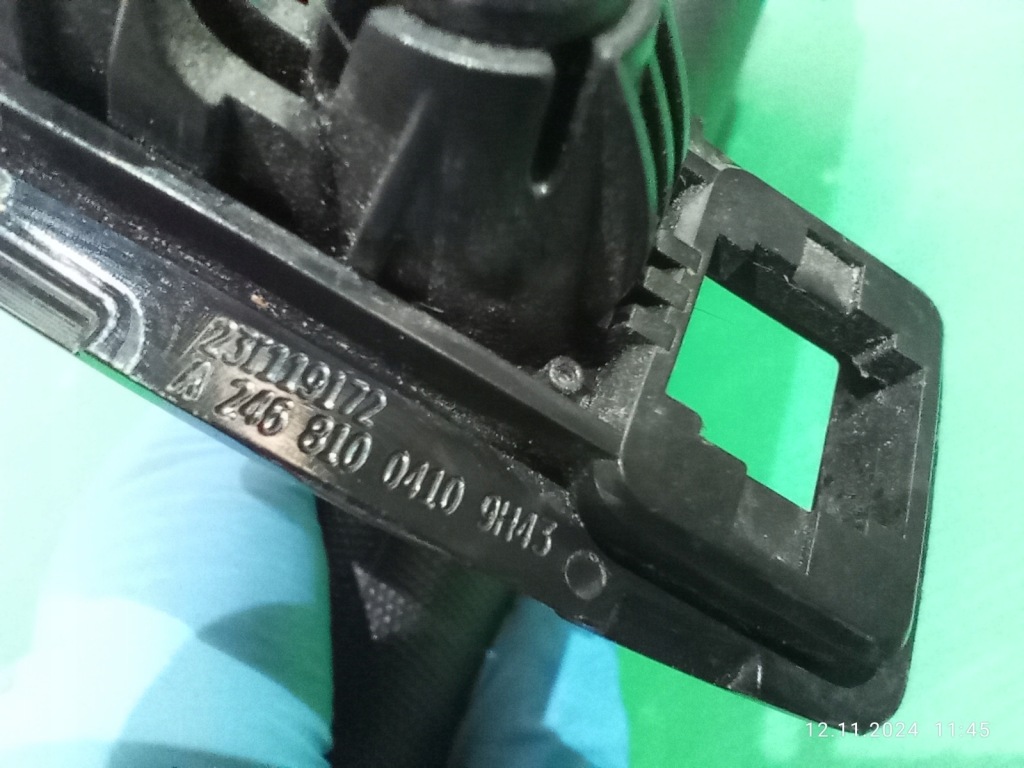 фото №8, Защита солнцезащитная козырёк козырёк правый mercedes a2468100410