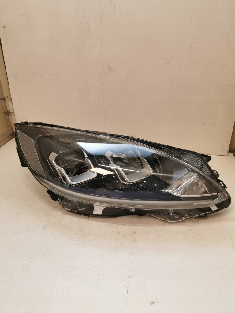 Купить Ford kuga 3 mk3 19- фара full led правый  европа
