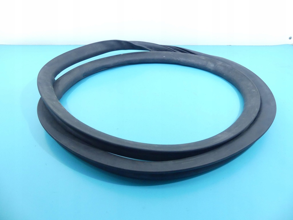 фото №1, Прокладка капот tesla model s 12-16