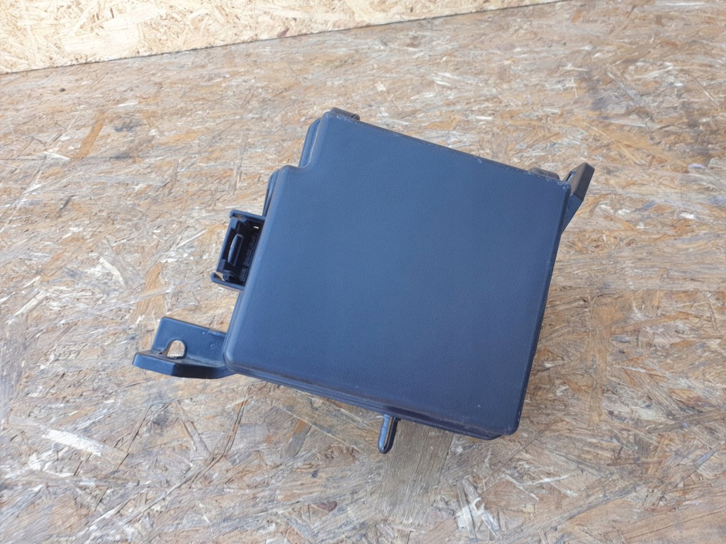 фото №1, Ssangyong xlv tivoli корпус коробка предохранителей