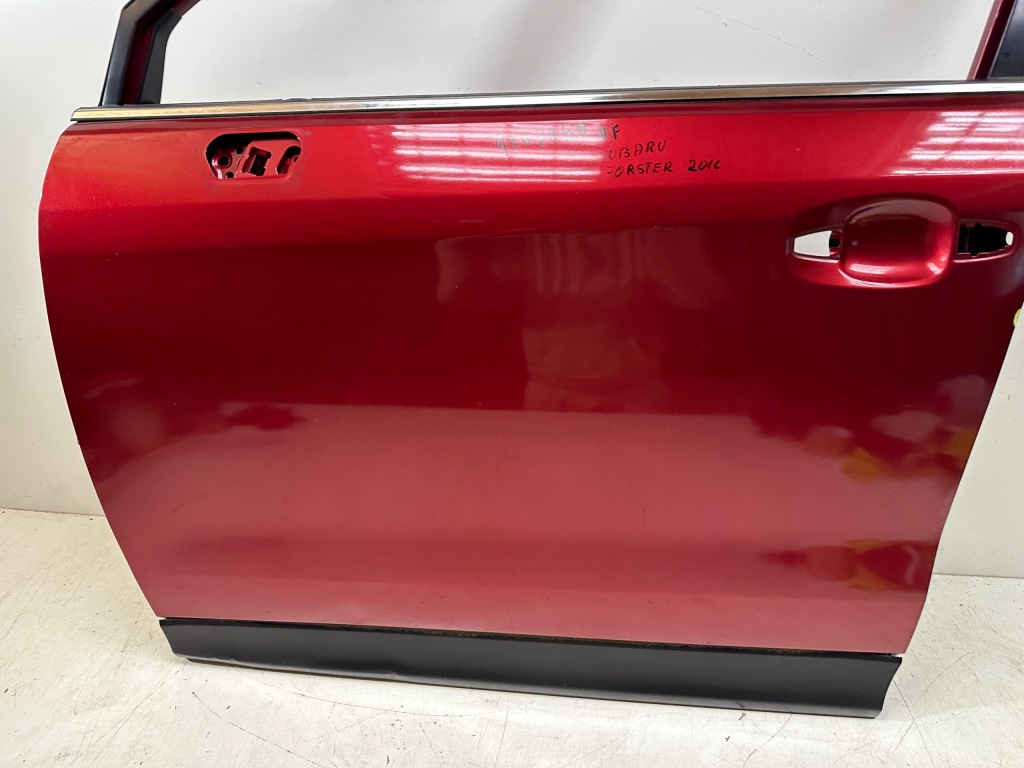 Двері лівий перед subaru forester 4 iv sj 13- Ціна