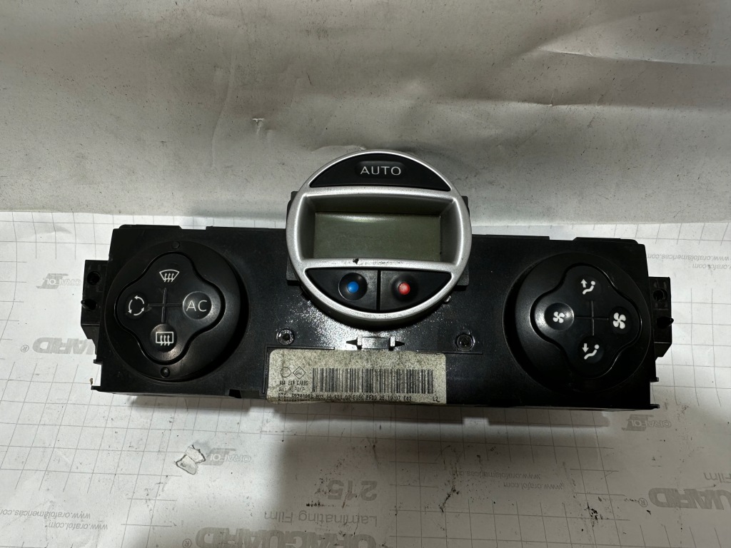 фото №1, Renault megane scenic панель кондиціонер кондиціонера 8200413906