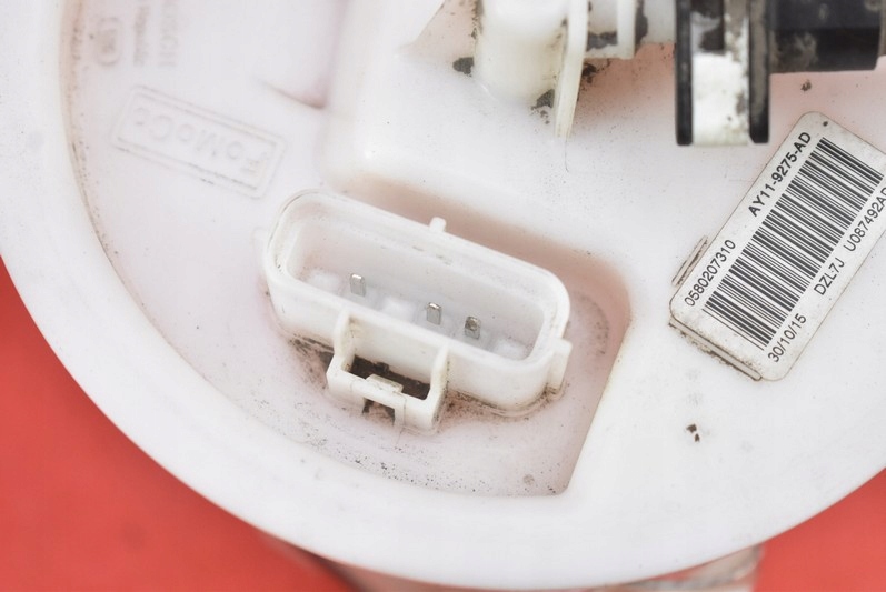 фото №7, Датчик рівня пального ay11-9275-ad ford transit courier 1.5 tdci 75 km