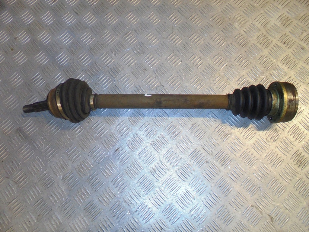 Купить Приводной вал приводная левая vw passat santana b2 1.6td