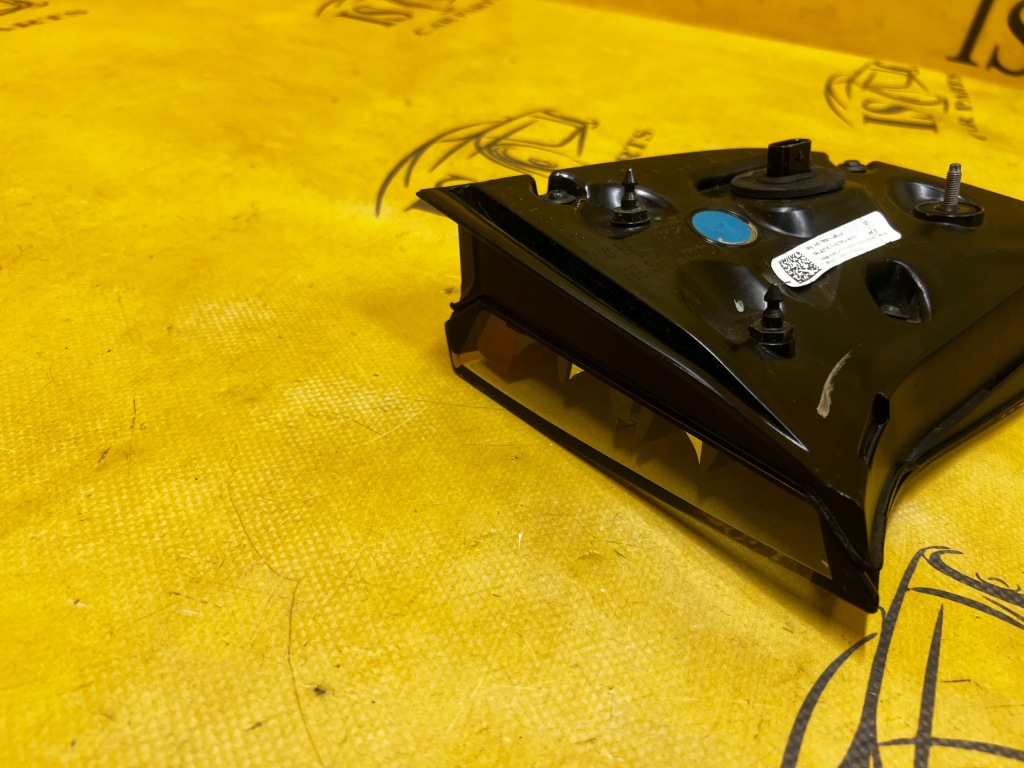 Фара задній задня праві правий w кришці  led tesla model 3 przedlift європа в Україні