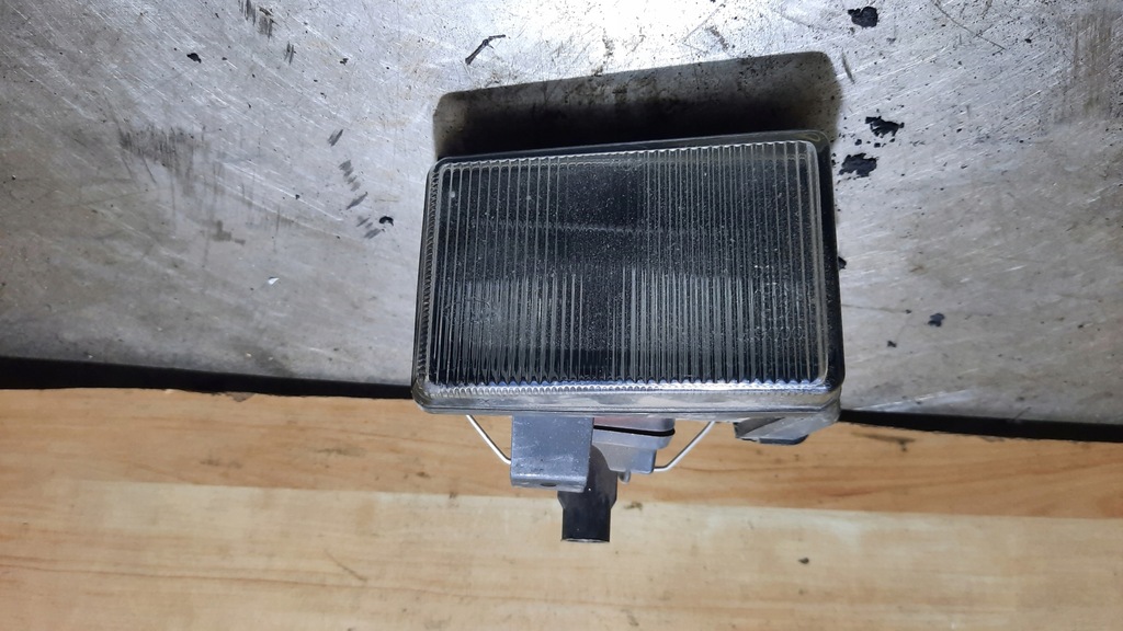 фото №1, Протитуманна фара правий volvo s40 i 95-00r