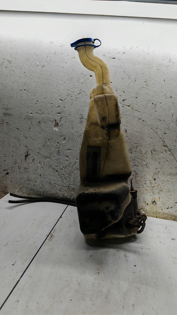 фото №10, Бачок омывателя mercedes w251 r-klasa помпа ксенон a2518690020