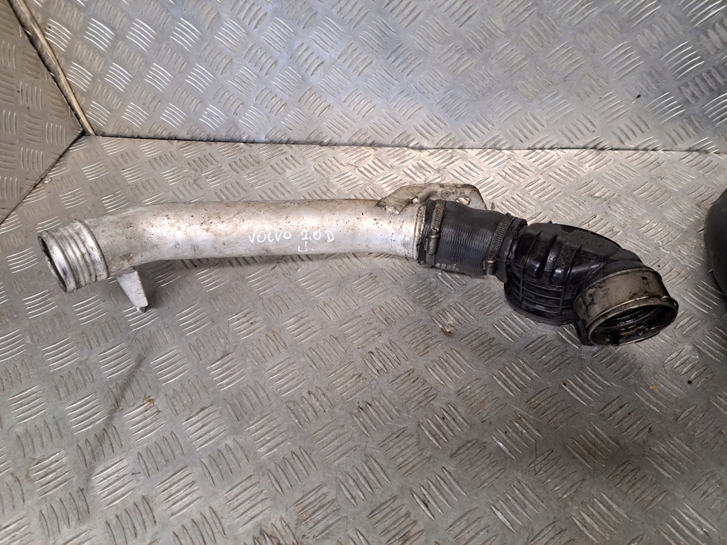 фото №2, Volvo xc40 2.0 t5 d4204t14 190km труба интеркулер