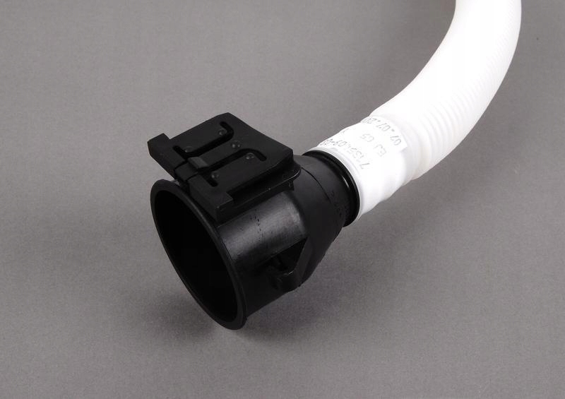 Труба napełniająca бак myjący bmw e81 e87 e90 оригинальный в Украине