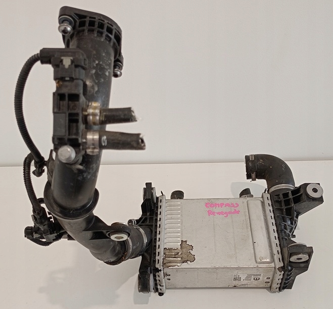 фото №1, Радіатор повітря інтеркулер шланги трубки 46353682 jeep compass renegade