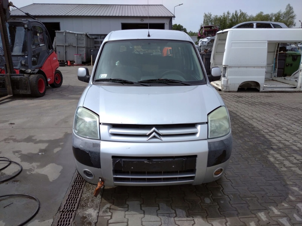 фото №14, Citroen berlingo partner 1 2 i ii lift 02-10 лампа фара ліва перед eu