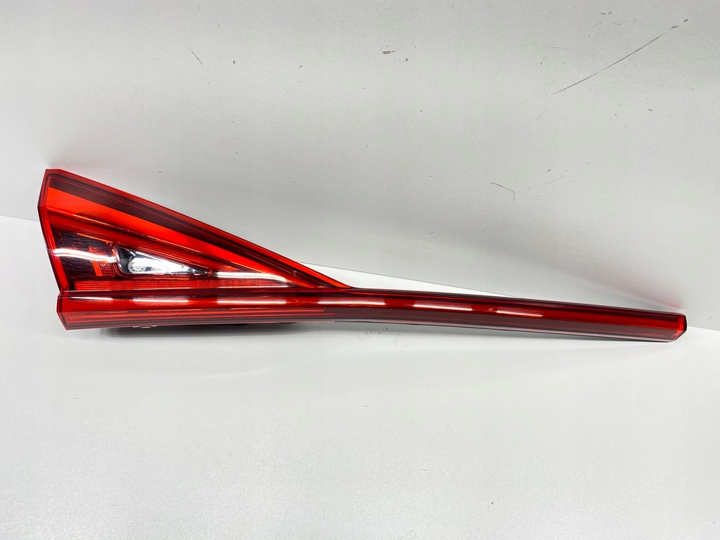 фото №1, Лампа крышки задняя задняя w крышка правая seat terraco 5fj