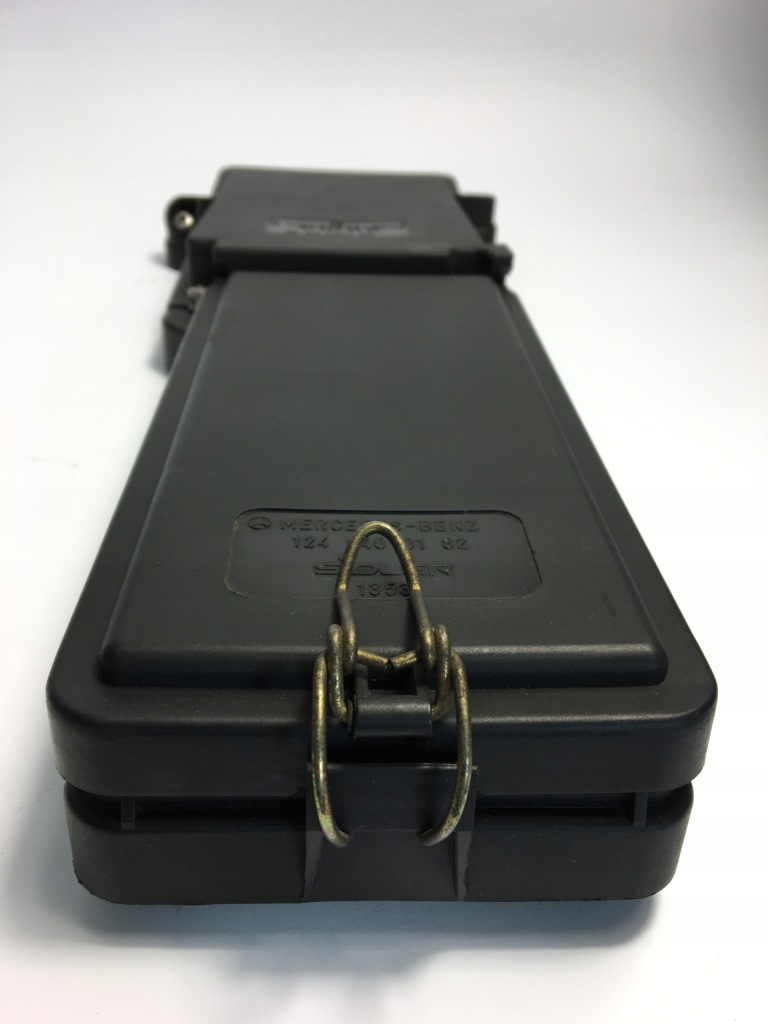 Кришка кришка коробка запобіжників mercedes r129 sl w124 1245400182 Оригінал