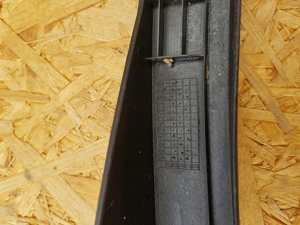 фото №12, Suzuki vitara iii 3 молдинг накладка правый задняя