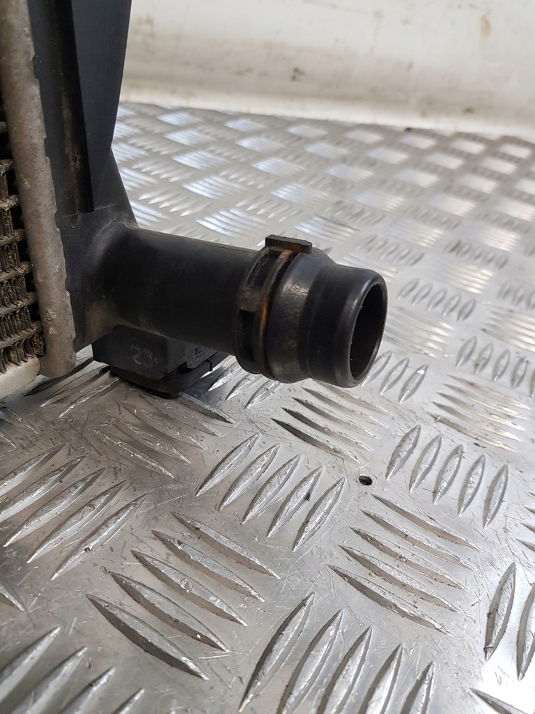 фото №7, Радиатор wody 8e0121251a audi a4 b6 2.0b