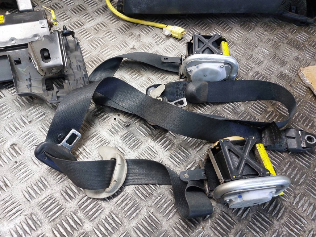 фото №8, Набір подушка безпеки панель приладів панель приладів ремені подушки безпеки модуль toyota avensis t25