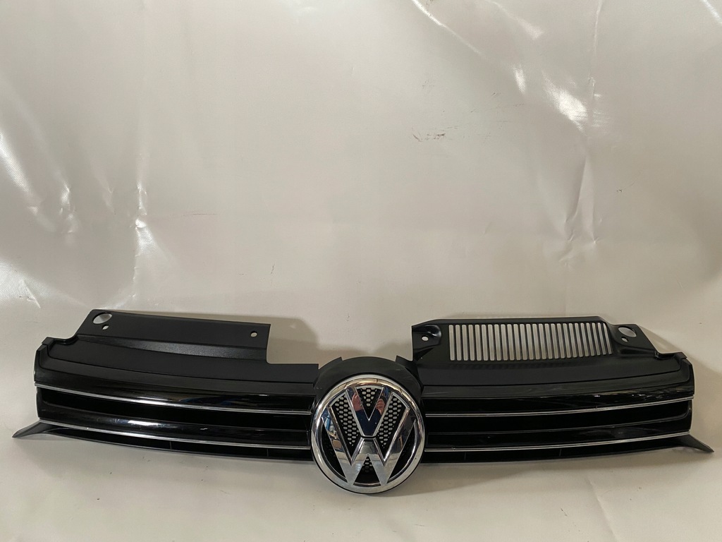 фото №1, Решётка радиатора решётка радиатора vw golf vi